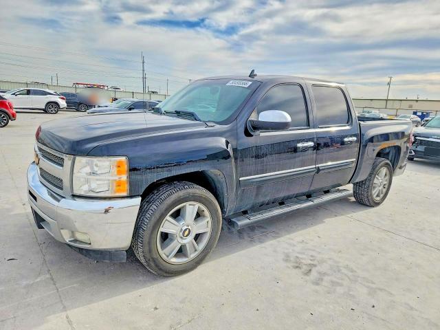 50495566 :رقم المزاد ، 3GCPCSE07DG324235 vin ، 2013 Chevrolet Silverado مزاد بيع