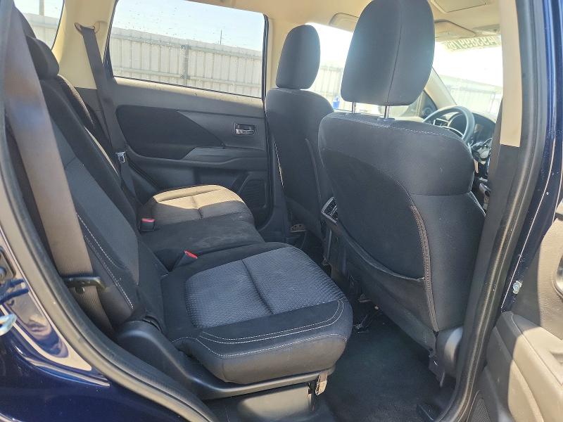 Продаж на аукціоні авто 2019 Mitsubishi Outlander, vin: JA4AD2A32KZ015928, номер лоту: 49389976