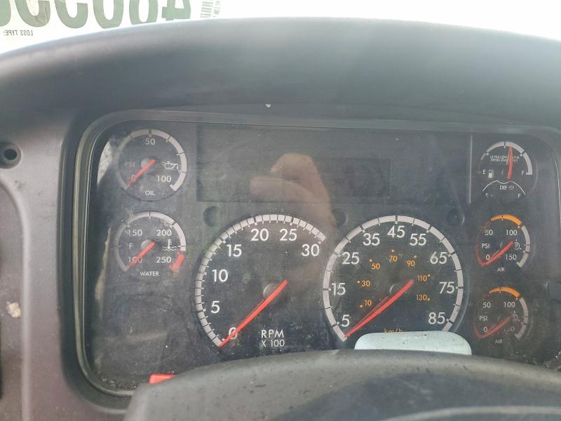 48655516 :رقم المزاد ، 1FVACWDT6GHHR4251 vin ، 2016 Freigliner M2 مزاد بيع