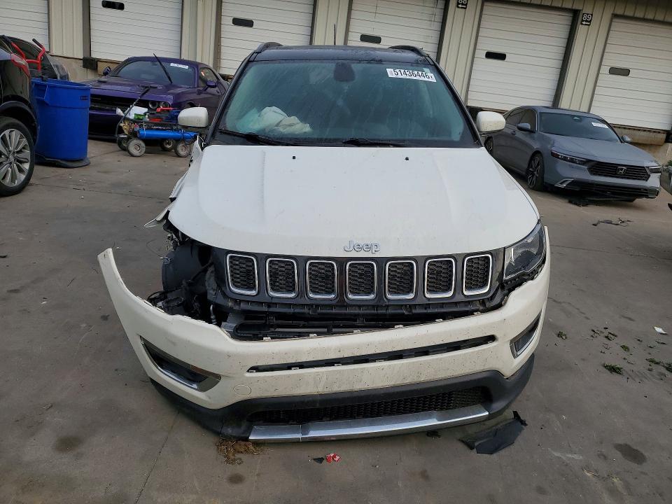 2020 Jeep Compass მანქანა იყიდება აუქციონზე, vin: 3C4NJDCB0LT142296, აუქციონის ნომერი: 51436446