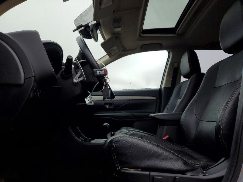 2015 Mitsubishi Outlander მანქანა იყიდება აუქციონზე, vin: JA4JZ4AX0FZ602196, აუქციონის ნომერი: 50561766