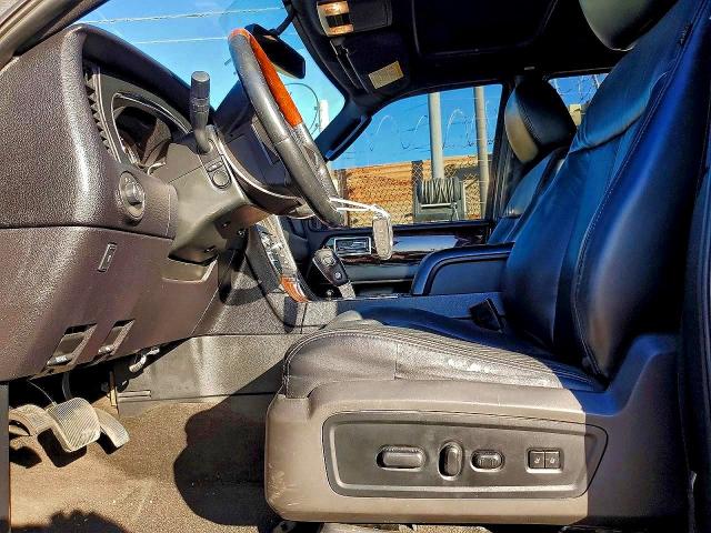 Продаж на аукціоні авто 2015 Lincoln Townhouse Navigator, vin: 5LMJJ2HT8FEJ01738, номер лоту: 51463866