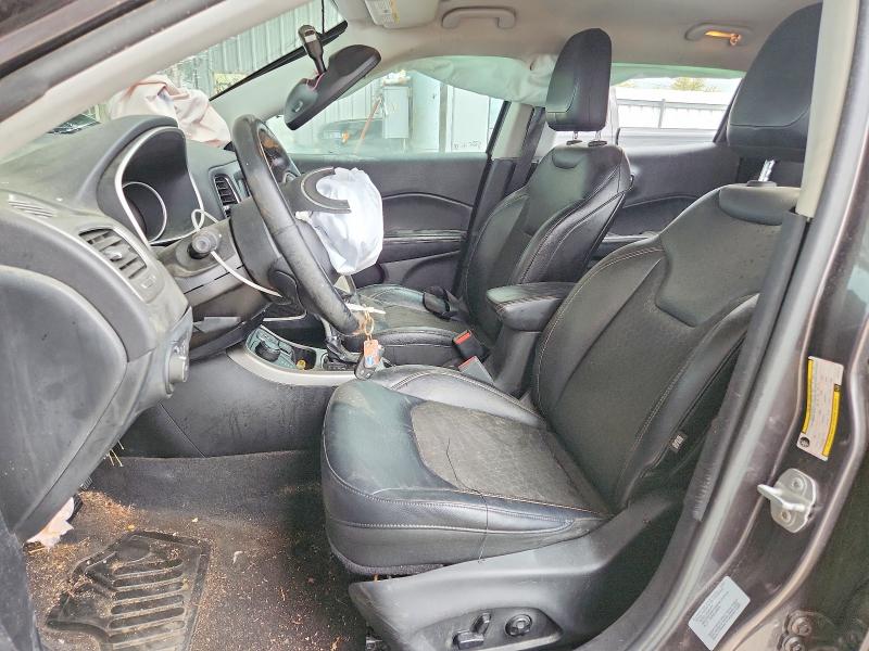 Продаж на аукціоні авто 2018 Jeep Compass 4d, vin: 3C4NJDBB0JT114710, номер лоту: 49758616