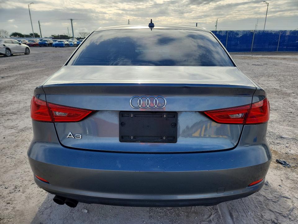 2015 Audi A3 მანქანა იყიდება აუქციონზე, vin: WAUACGFF7F1078307, აუქციონის ნომერი: 51279256
