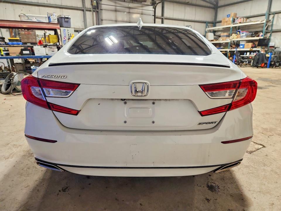 98212115 :رقم المزاد ، 1HGCV1F31LA801364 vin ، 2020 Honda Accord مزاد بيع