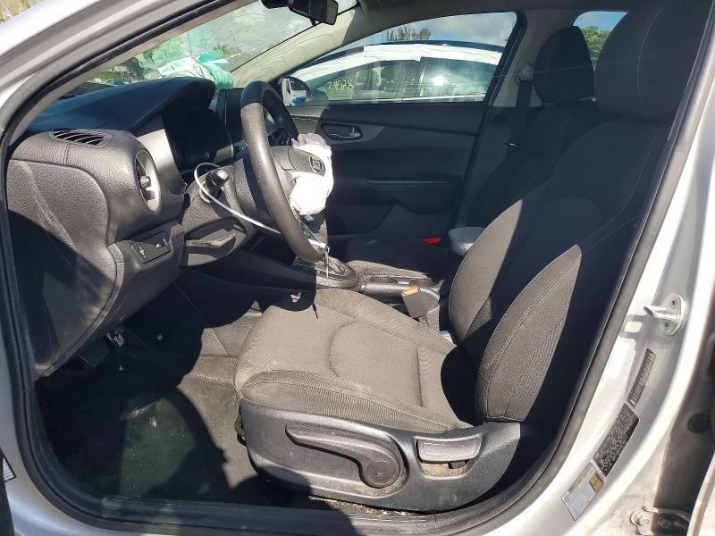 2021 Kia Forte მანქანა იყიდება აუქციონზე, vin: 3KPF24AD0ME348763, აუქციონის ნომერი: 47269686