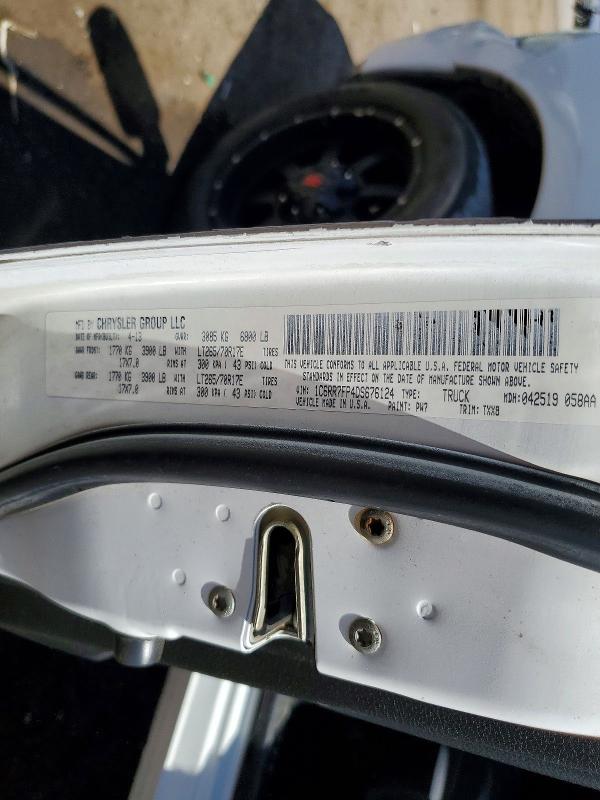 48589286 :رقم المزاد ، 1C6RR7FP4DS676124 vin ، 2013 Ram 1500 مزاد بيع