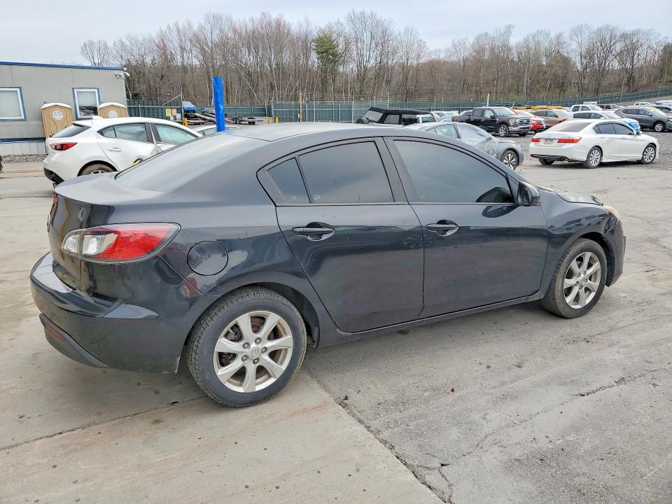 2011 Mazda 3 მანქანა იყიდება აუქციონზე, vin: JM1BL1VF7B1426283, აუქციონის ნომერი: 49671216