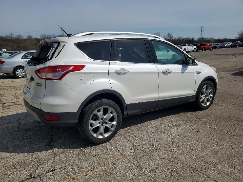 Продажа на аукционе авто 2015 Ford Escape, vin: 1FMCU0JX4FUC23779, номер лота: 49259316