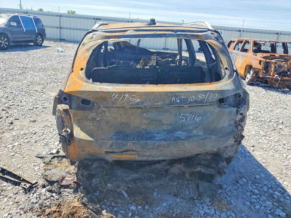 2023 Hyundai Santa Fe მანქანა იყიდება აუქციონზე, vin: 5NMS24AJ5PH555716, აუქციონის ნომერი: 50828476