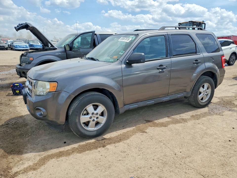 50657616 :رقم المزاد ، 1FMCU0D75AKC44608 vin ، 2010 Ford Escape مزاد بيع
