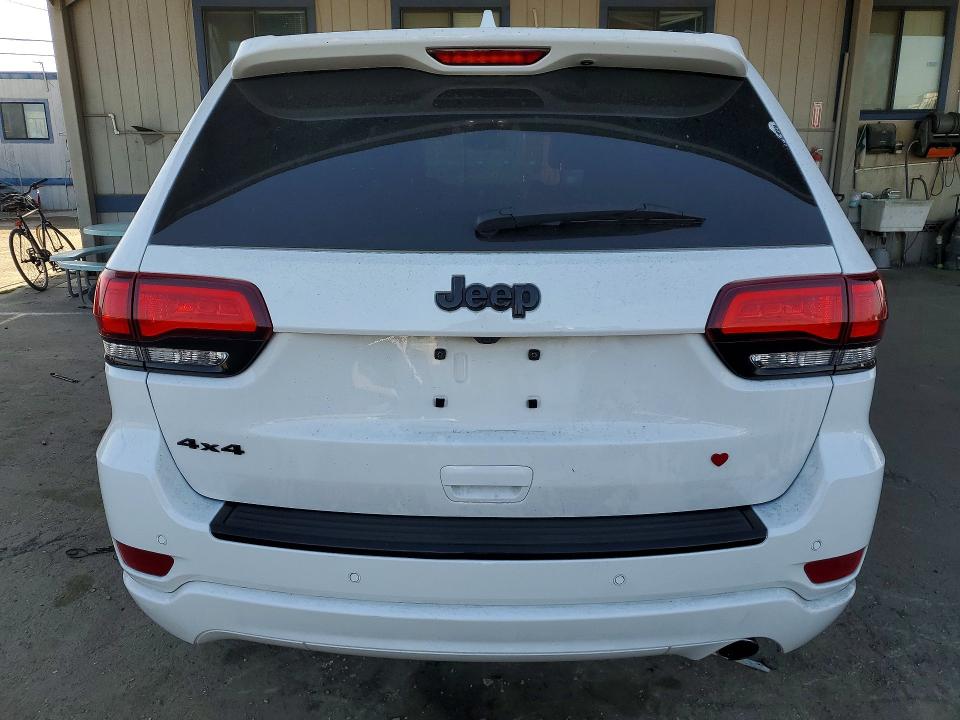 50626506 :رقم المزاد ، 1C4RJFAG4JC211933 vin ، 2018 Jeep Grand Cherokee مزاد بيع