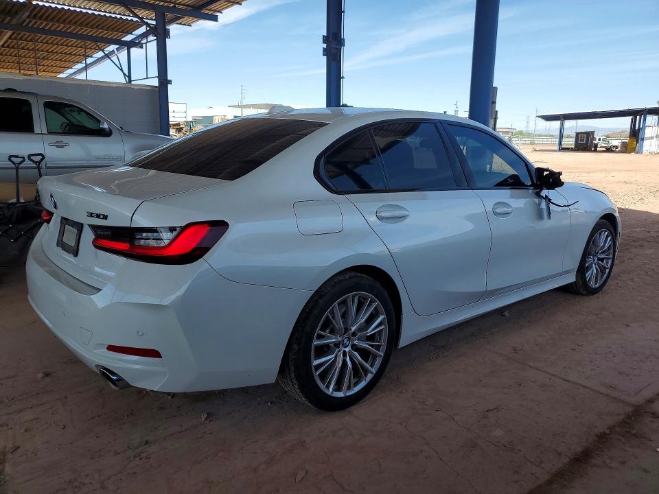 Auction sale of the 2023 Bmw 330xi, vin: 3MW89FF08P8D56681, lot number: 51363216