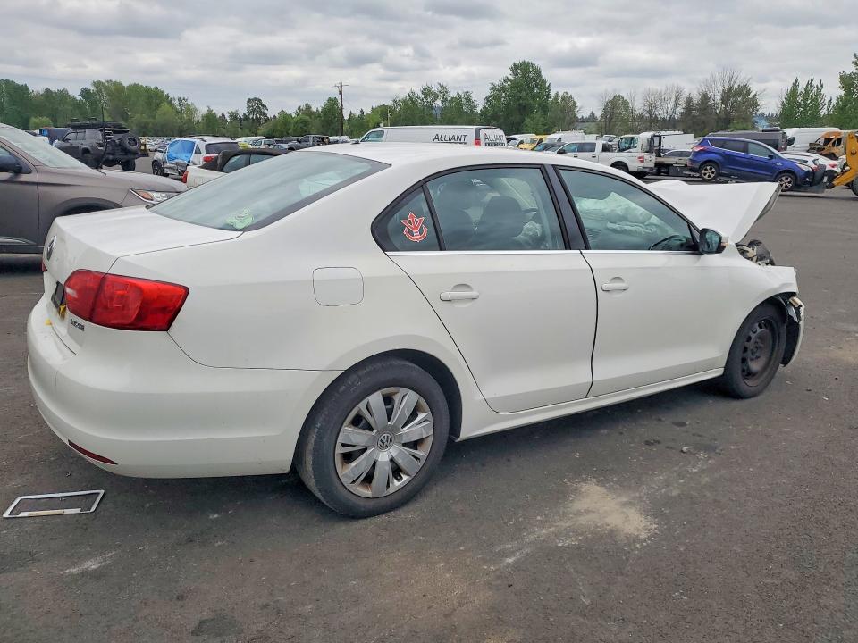 51606666 :رقم المزاد ، 3VWDP7AJ6DM407043 vin ، 2013 Volkswagen Jetta مزاد بيع