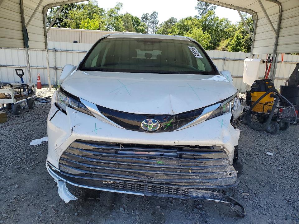 50575646 :رقم المزاد ، 5TDZRKEC5RS220241 vin ، 2024 Toyota Sienna مزاد بيع