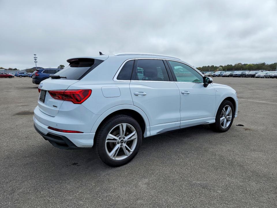 2024 Audi Q3 მანქანა იყიდება აუქციონზე, vin: WA1DECF32R1032911, აუქციონის ნომერი: 51468836