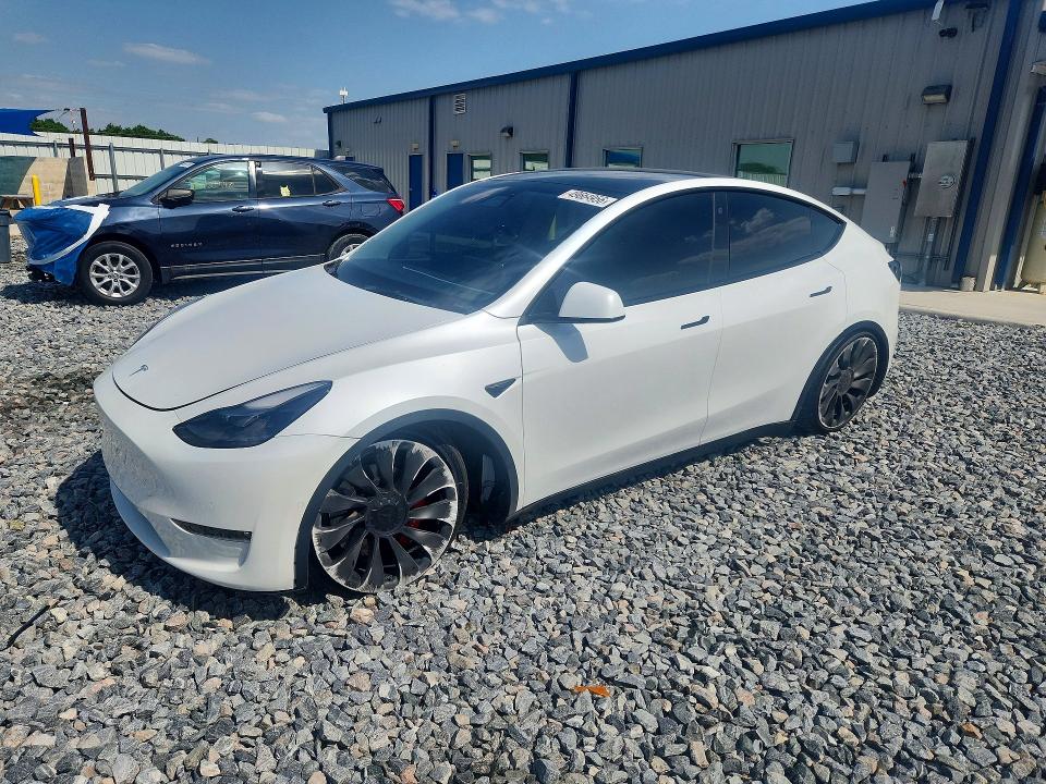 2022 Tesla Model Y მანქანა იყიდება აუქციონზე, vin: 7SAYGDEF2NF452501, აუქციონის ნომერი: 49664956