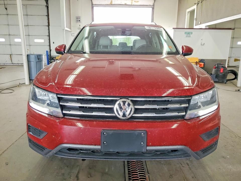 50172886 :رقم المزاد ، 3VV2B7AX4KM140190 vin ، 2019 Volkswagen Tiguan مزاد بيع