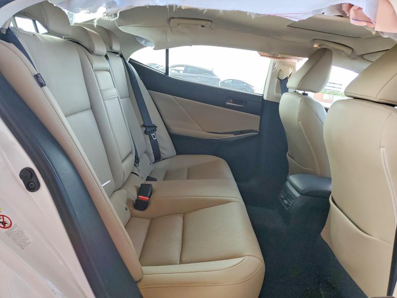 48655726 :رقم المزاد ، JTHCM1D23H5020257 vin ، 2017 Lexus Is مزاد بيع