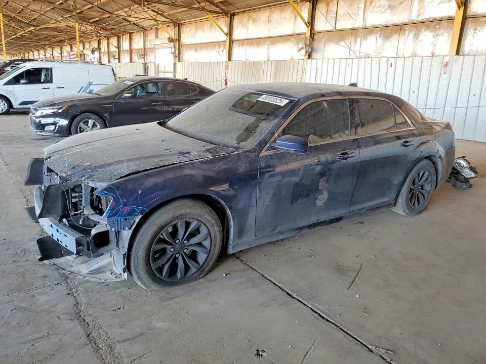Продажа на аукционе авто 2016 Chrysler 300, vin: 2C3CCAAG2GH224192, номер лота: 49320826