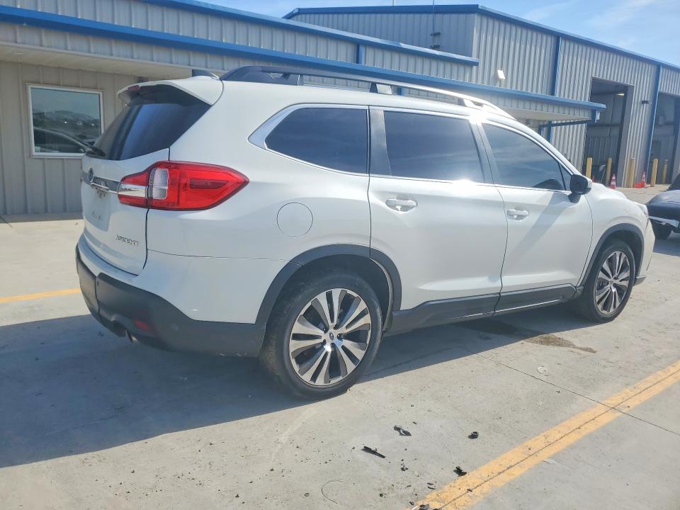 Продажа на аукционе авто 2021 Subaru Ascent, vin: 4S4WMAHD3M3421948, номер лота: 50686706