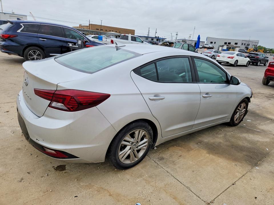 Продажа на аукционе авто 2019 Hyundai Elantra, vin: 5NPD84LF1KH414878, номер лота: 49675076