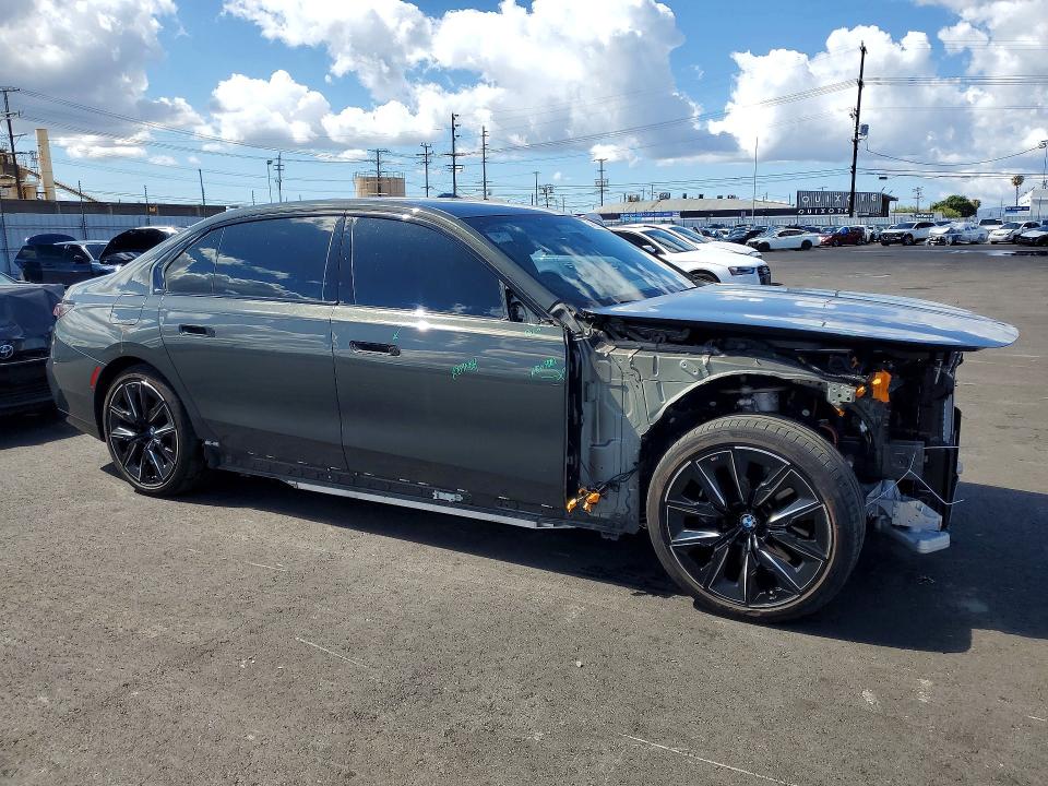 48990746 :رقم المزاد ، WBY43EJ09RCR87485 vin ، 2024 Bmw I7 مزاد بيع