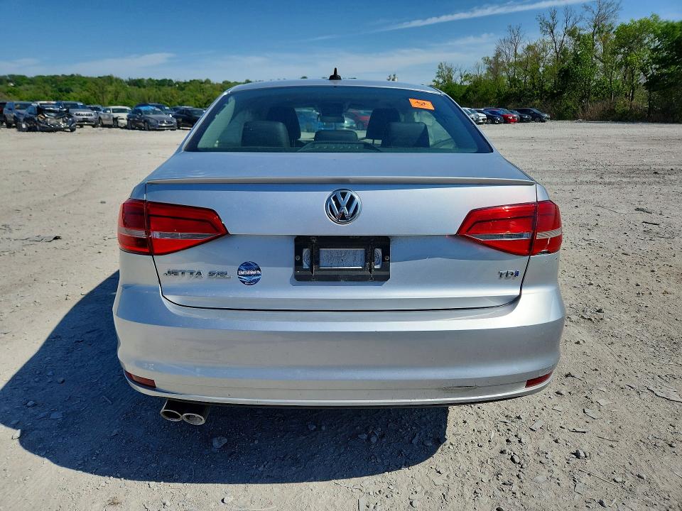 2015 Volkswagen Jetta მანქანა იყიდება აუქციონზე, vin: 3VWLA7AJ6FM340931, აუქციონის ნომერი: 50605706
