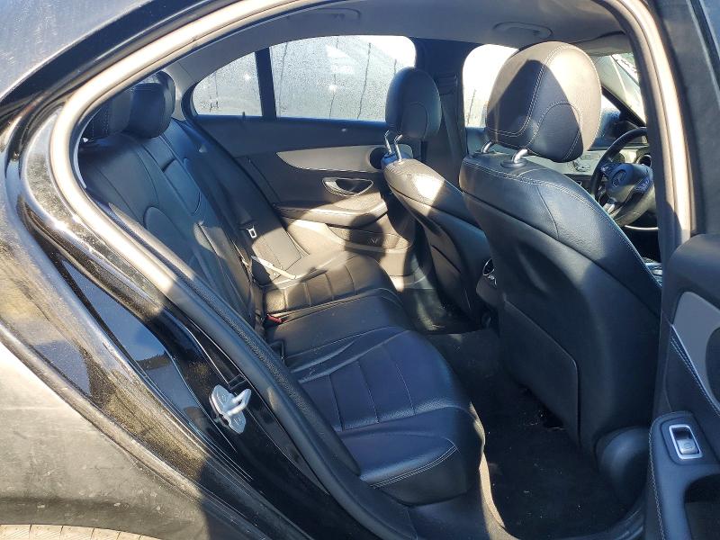49697576 :رقم المزاد ، 55SWF4JB9GU121359 vin ، 2016 Mercedes-benz C مزاد بيع