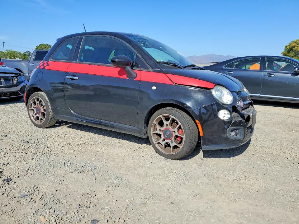 50134516 :رقم المزاد ، 3C3CFFBR5FT508247 vin ، 2015 Fiat 500 مزاد بيع