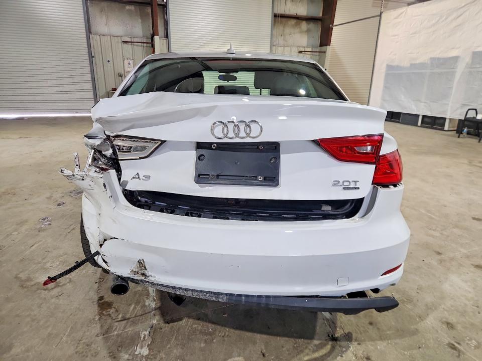 49984266 :رقم المزاد ، WAUBFGFF3F1006497 vin ، 2015 Audi A3 مزاد بيع