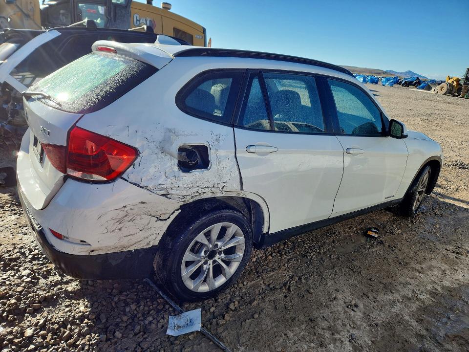 2013 Bmw X1 მანქანა იყიდება აუქციონზე, vin: WBAVL1C59DVR82904, აუქციონის ნომერი: 48177866