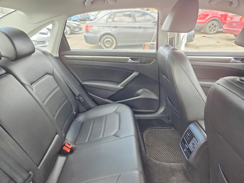 Продажа на аукционе авто 2016 Volkswagen Passat, vin: 1VWBT7A3XGC049942, номер лота: 48035656