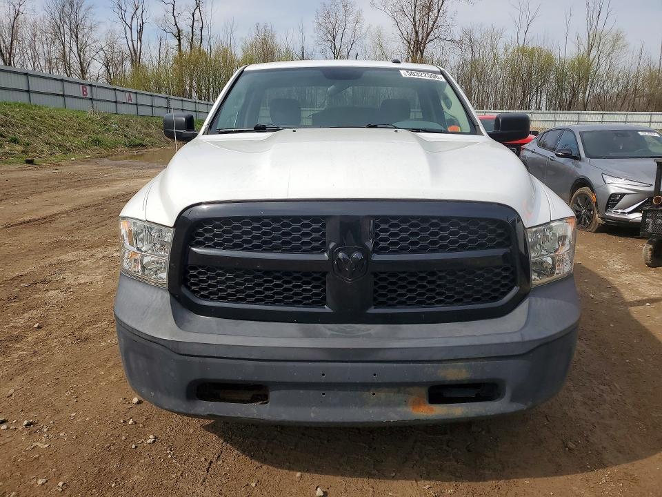 50322596 :رقم المزاد ، 3C6JR7DG7GG302585 vin ، 2016 Ram 1500 مزاد بيع