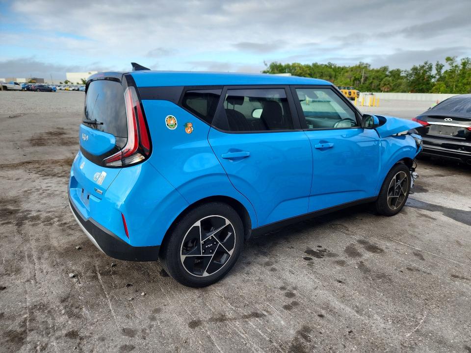 Продаж на аукціоні авто 2023 Kia Soul, vin: KNDJ33AU9P7201024, номер лоту: 51712916