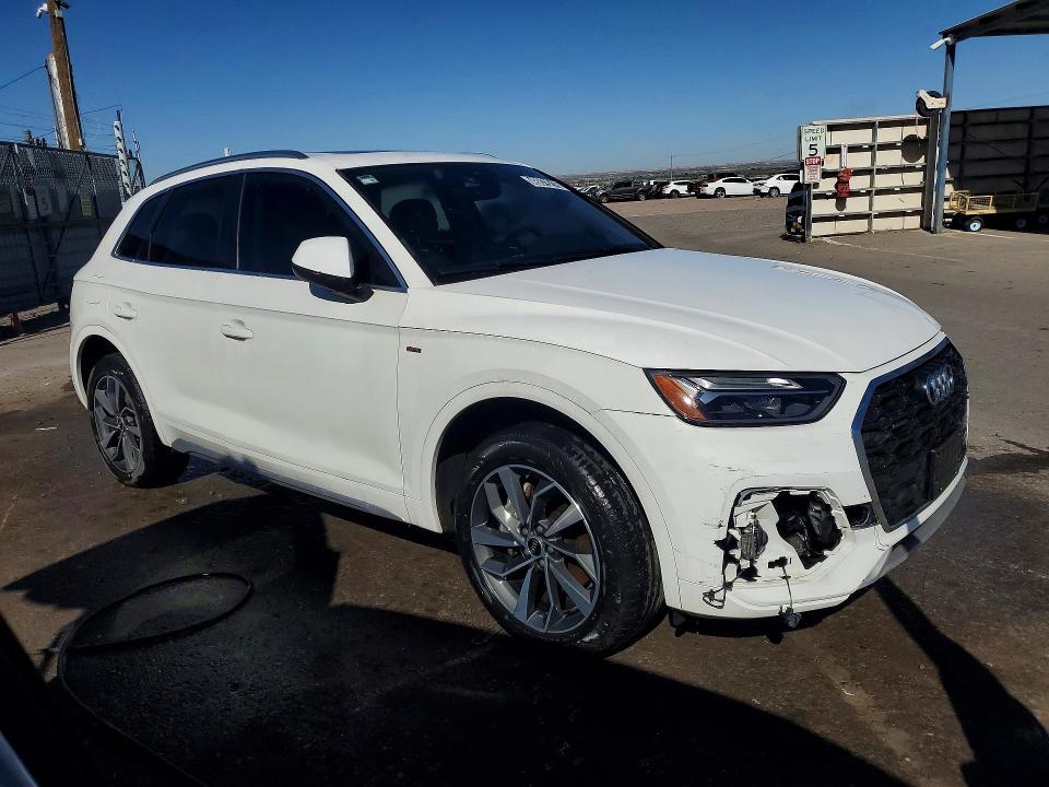 48879216 :رقم المزاد ، WA1EAAFYXP2049141 vin ، 2023 Audi Q5 مزاد بيع