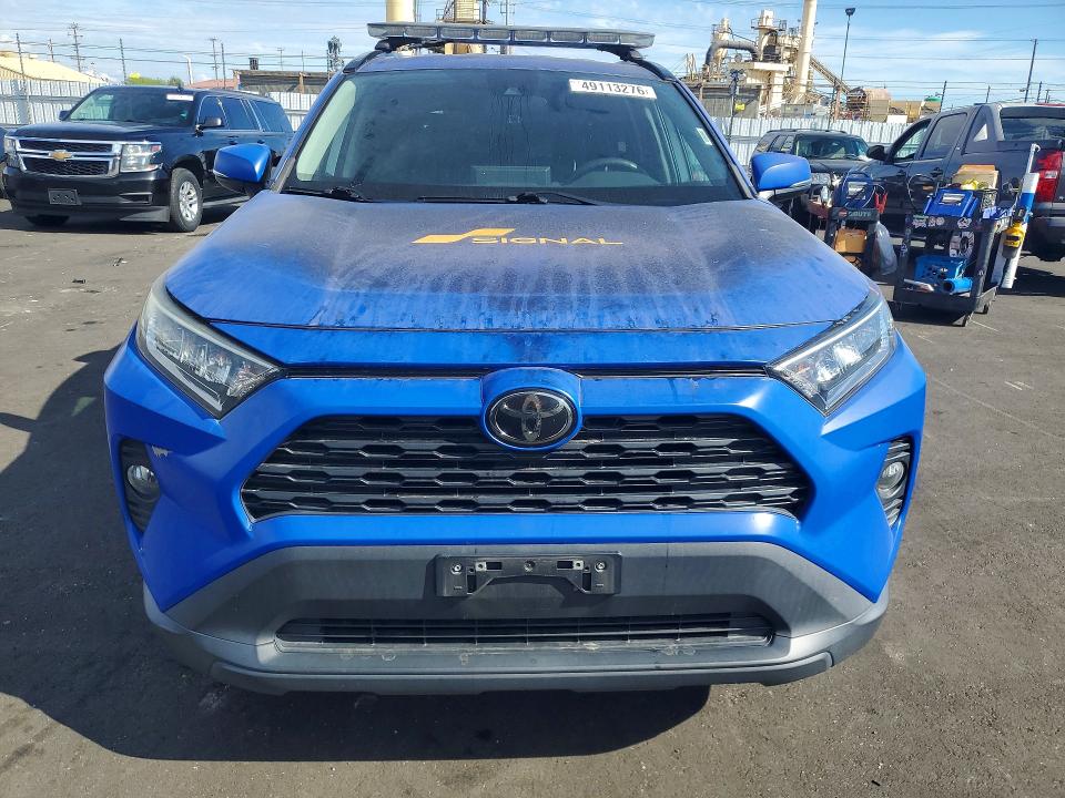 49113276 :رقم المزاد ، 2T3W1RFV1MW104982 vin ، 2021 Toyota Rav 4 مزاد بيع