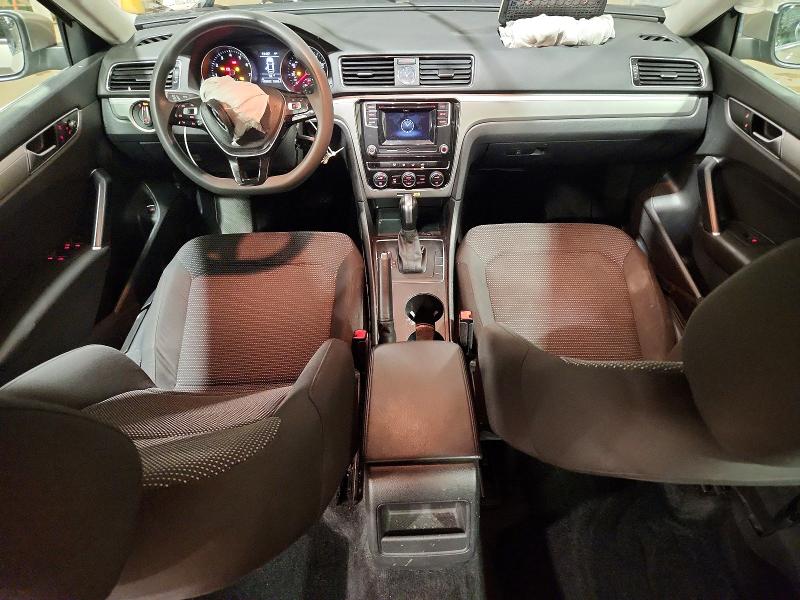51622076 :رقم المزاد ، 1VWAT7A37GC024461 vin ، 2016 Volkswagen Passat مزاد بيع