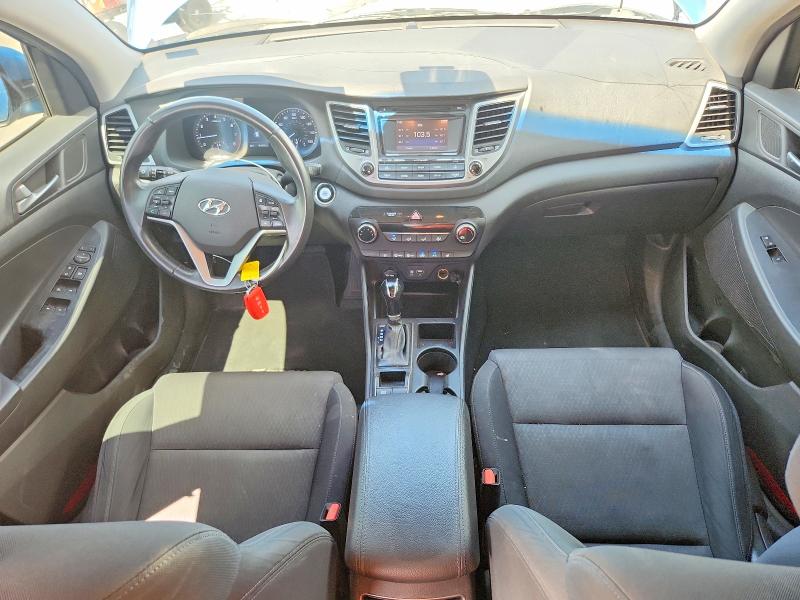 50931256 :رقم المزاد ، KM8J33A20HU391406 vin ، 2017 Hyundai Tucson مزاد بيع