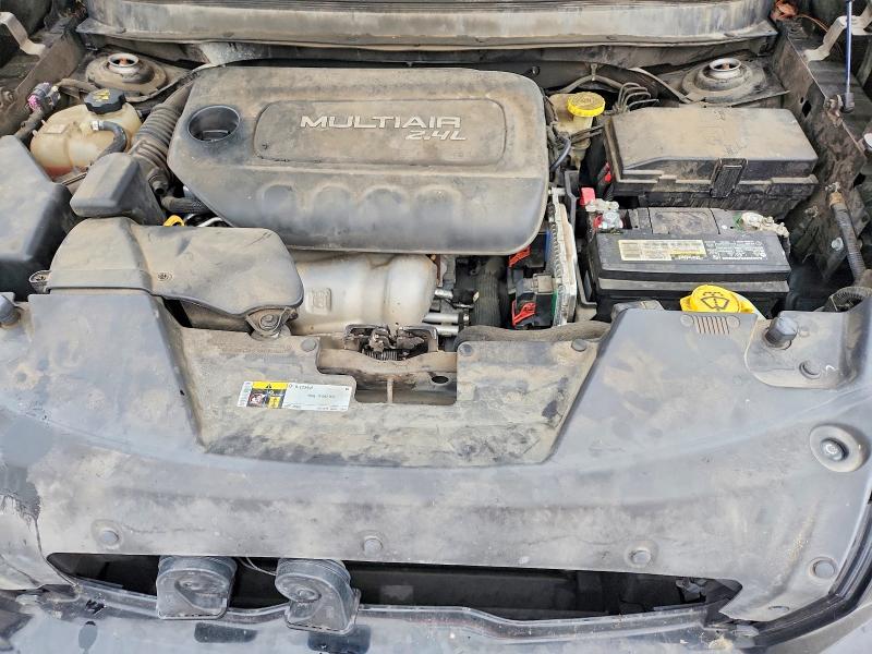 52007116 :رقم المزاد ، 1C4PJLCB4HW574068 vin ، 2017 Jeep Cherokee مزاد بيع