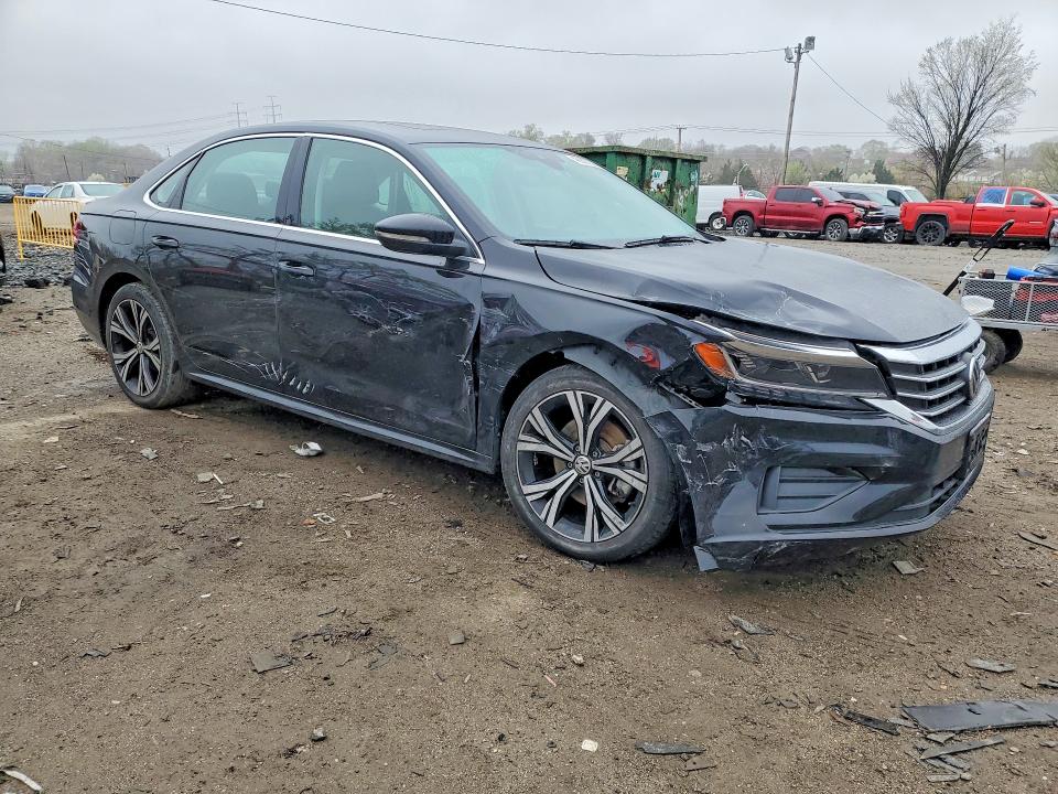 48607236 :رقم المزاد ، 1VWSA7A3XNC002994 vin ، 2022 Volkswagen Passat مزاد بيع