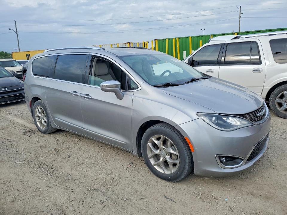 Продаж на аукціоні авто 2017 Chrysler Pacifica, vin: 2C4RC1GG9HR555148, номер лоту: 51093206