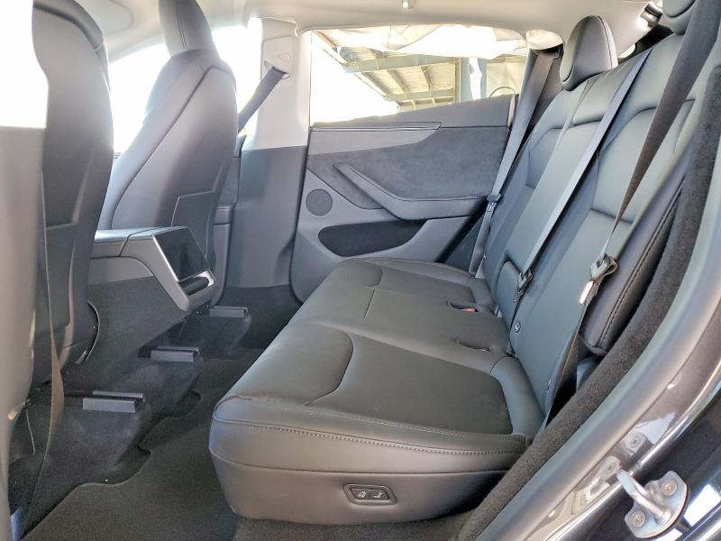 51200476 :رقم المزاد ، 7SAYGDEE1TF458391 vin ، 2026 Tesla Model Y مزاد بيع