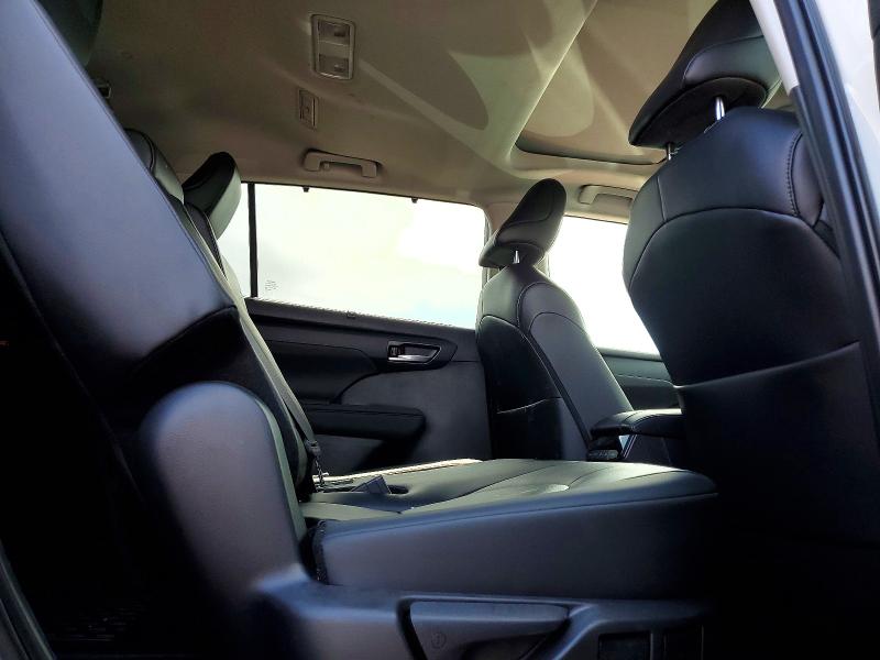 Продажа на аукционе авто 2025 Toyota Highlander Xle Hev 4, vin: 5TDKBRCH2SS687149, номер лота: 49754056
