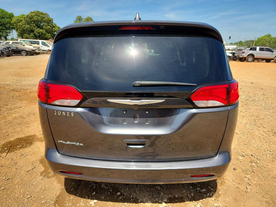 Auction sale of the 2017 Chrysler Pacifica, vin: 2C4RC1DG4HR571360, lot number: 47701586