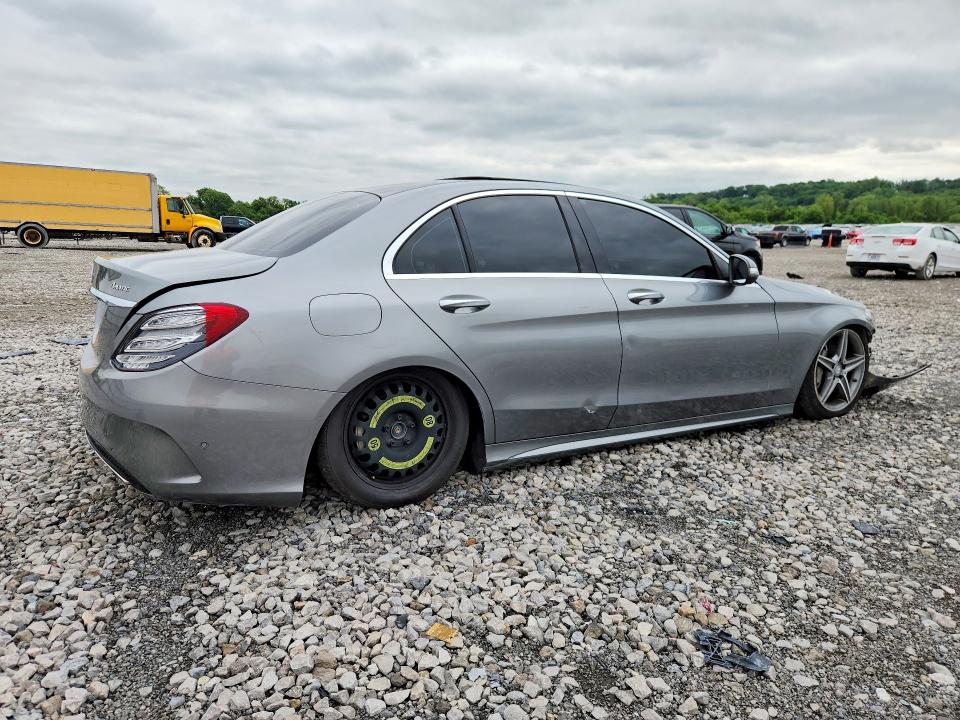 51486736 :رقم المزاد ، 55SWF6GB2FU041211 vin ، 2015 Mercedes-benz C مزاد بيع