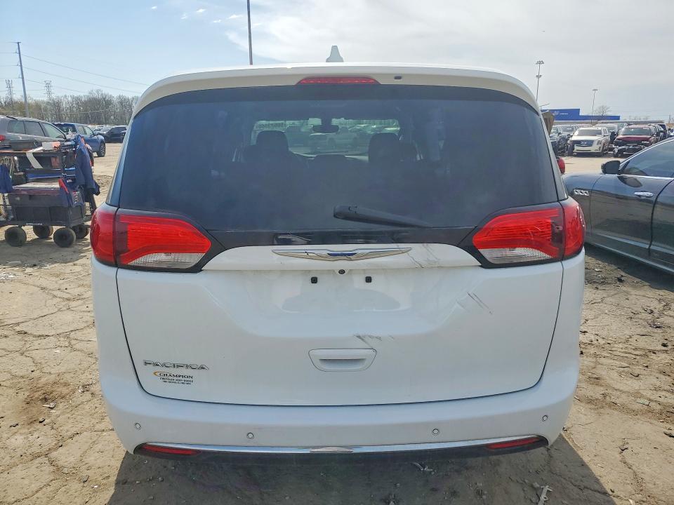 Продажа на аукционе авто 2018 Chrysler Pacifica, vin: 2C4RC1FG6JR128730, номер лота: 50623566
