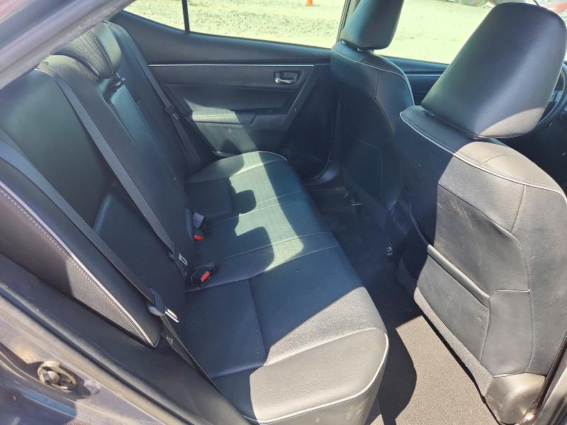 49564266 :رقم المزاد ، 5YFBURHE8JP829746 vin ، 2018 Toyota Corolla مزاد بيع