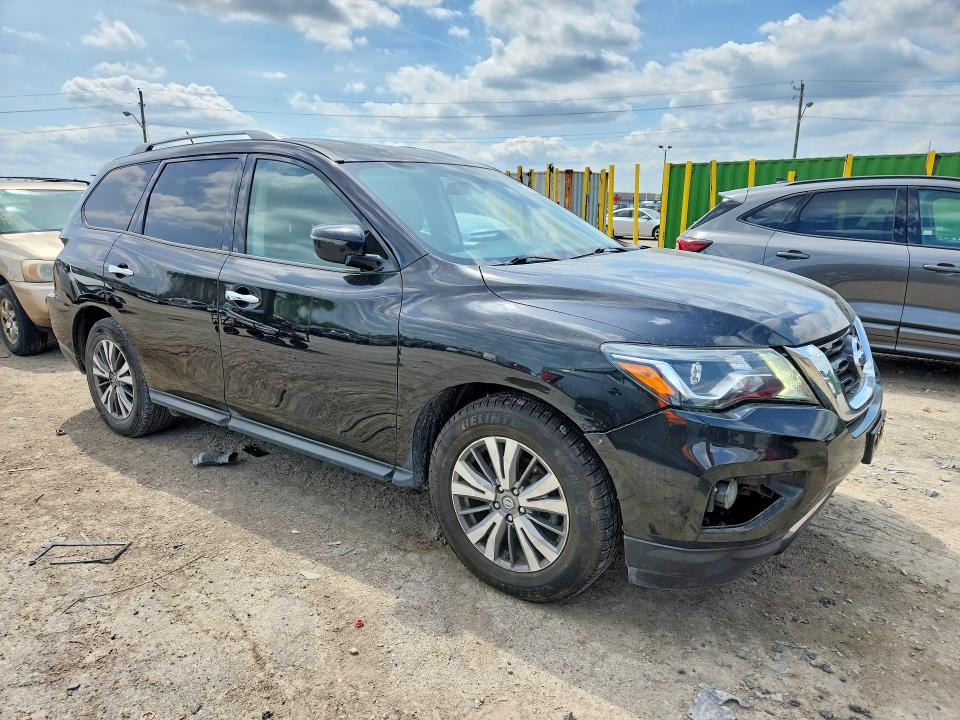 Продажа на аукционе авто 2018 Nissan Pathfinder, vin: 5N1DR2MM5JC622198, номер лота: 48671676
