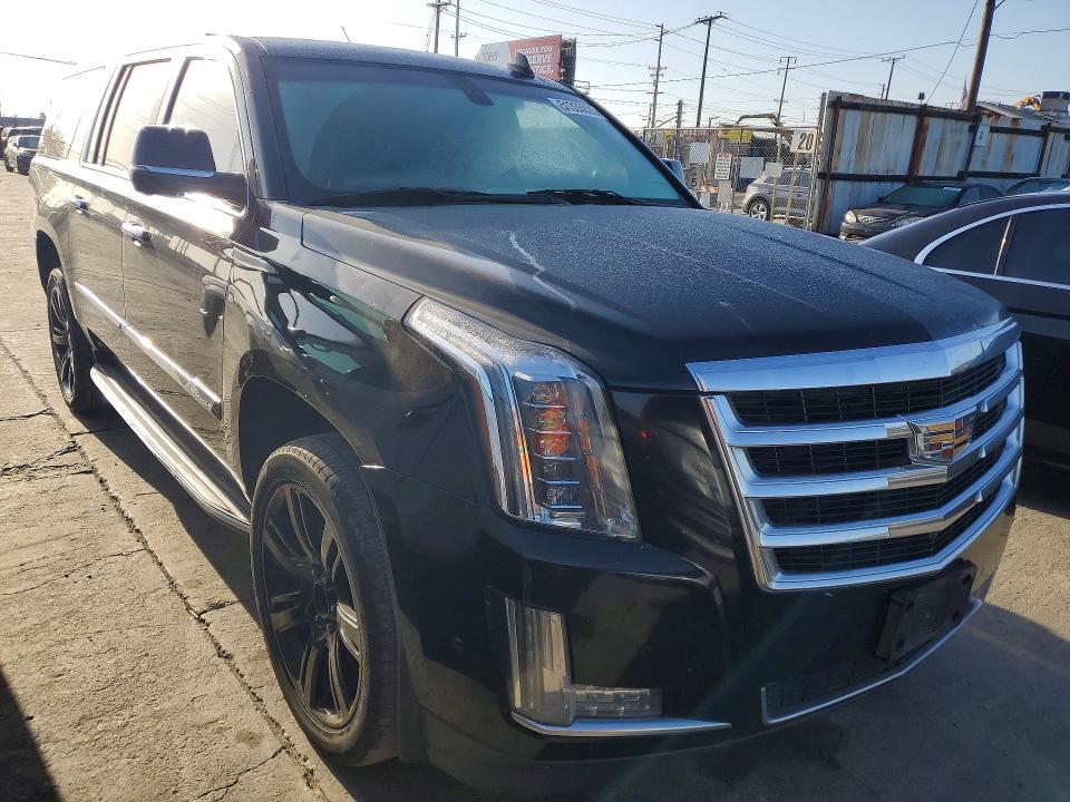 51335826 :رقم المزاد ، 1GYS3GKJ8HR203203 vin ، 2017 Cadillac Escalade مزاد بيع
